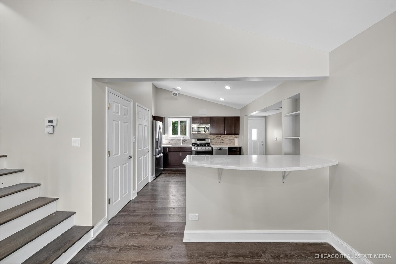 117 E Vermont Street, Villa Park, IL 60181