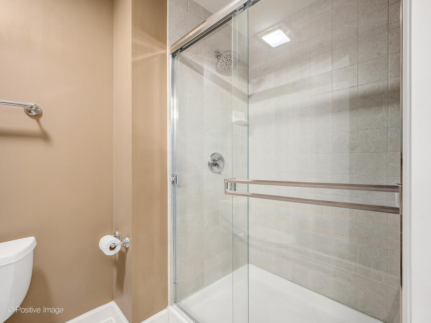 875 E 22nd Street #120, Lombard, IL 60148