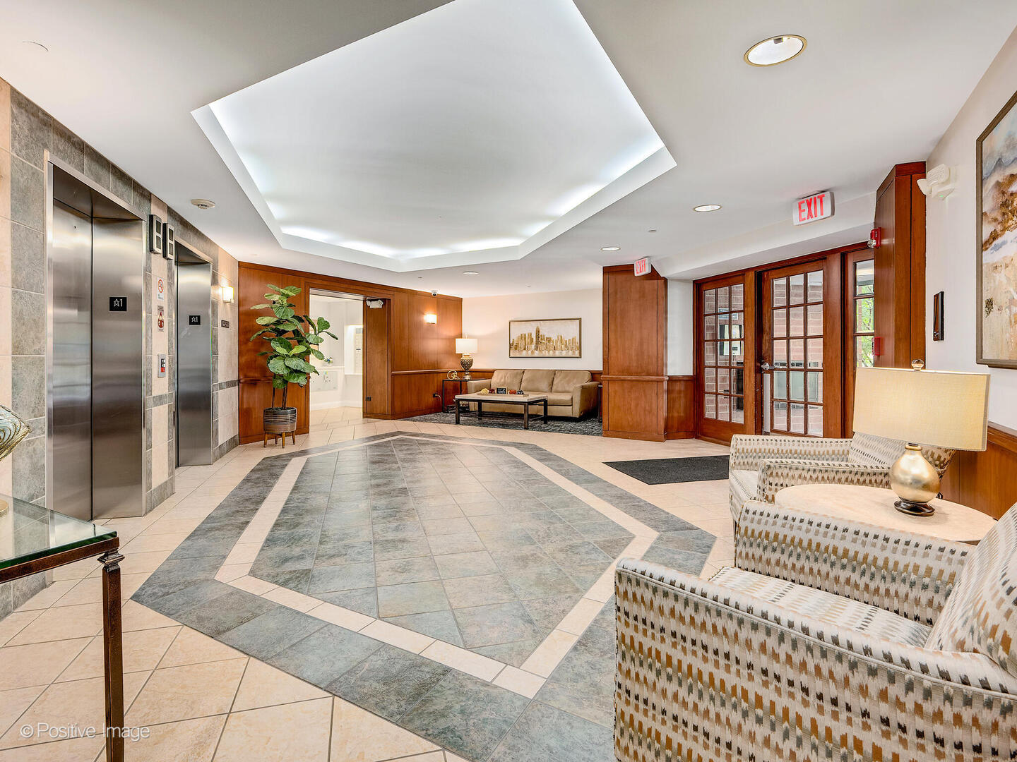 875 E 22nd Street #120, Lombard, IL 60148