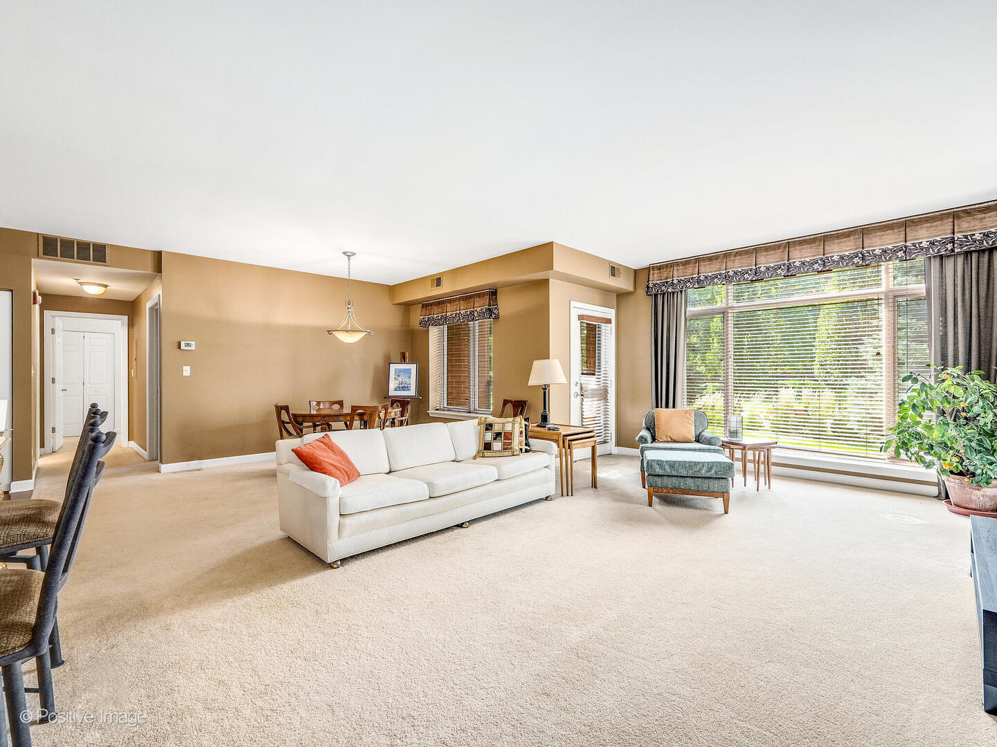 875 E 22nd Street #120, Lombard, IL 60148