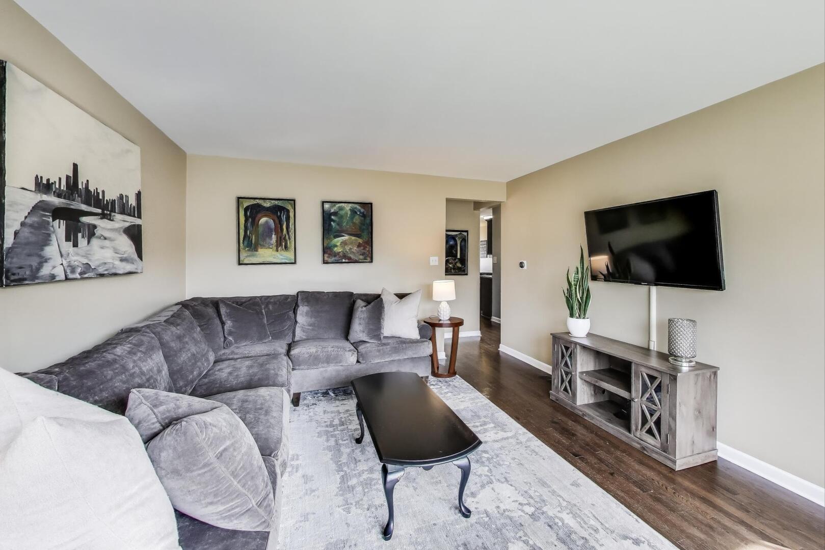 4139 Elmwood Avenue, Stickney, IL 60402