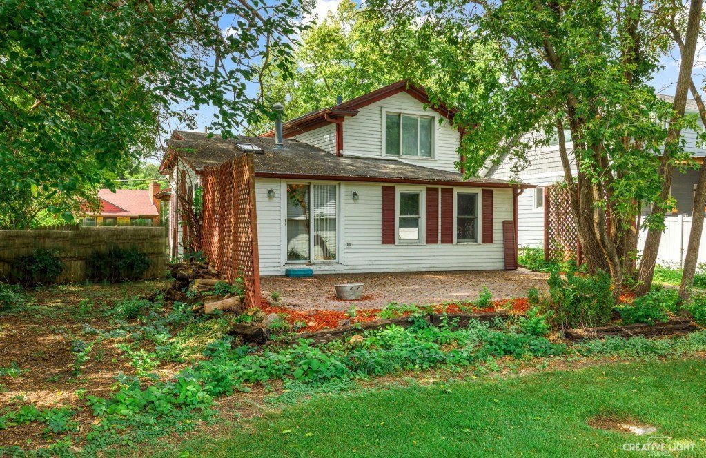 3S511 4th Street, Warrenville, IL 60555