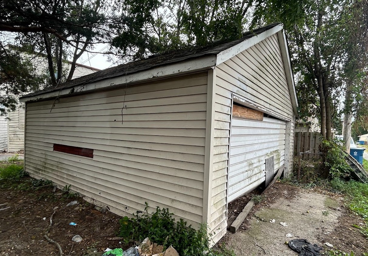 510 157th Street, Calumet City, IL 60409