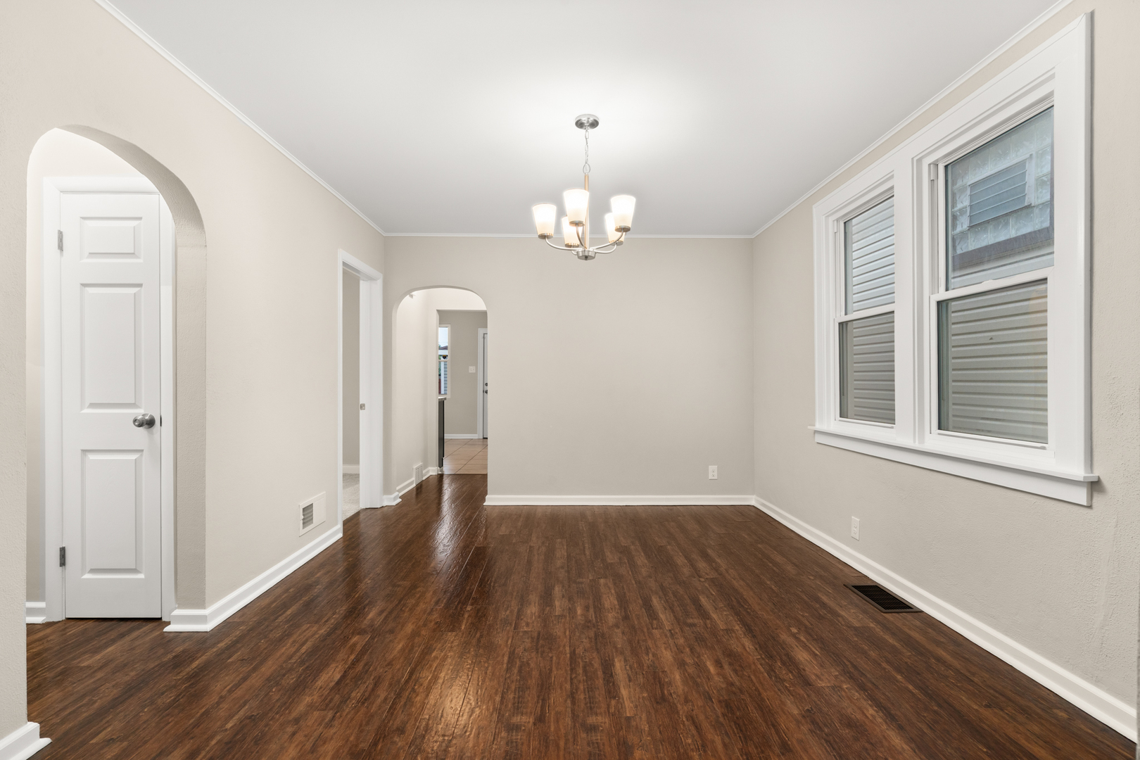 13249 S Carondolet Avenue, Chicago, IL 60633