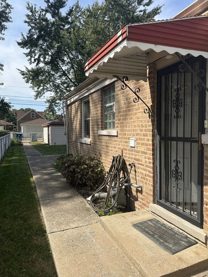 12510 S Elizabeth Street, Calumet Park, IL 60827