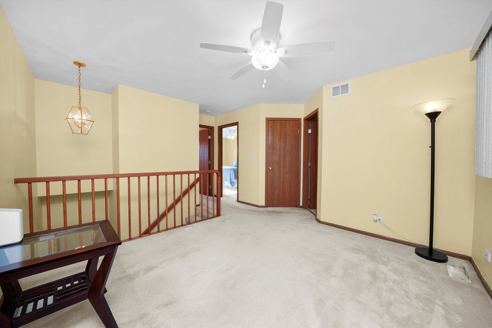 34040 N White Oak Lane, Gurnee, IL 60031