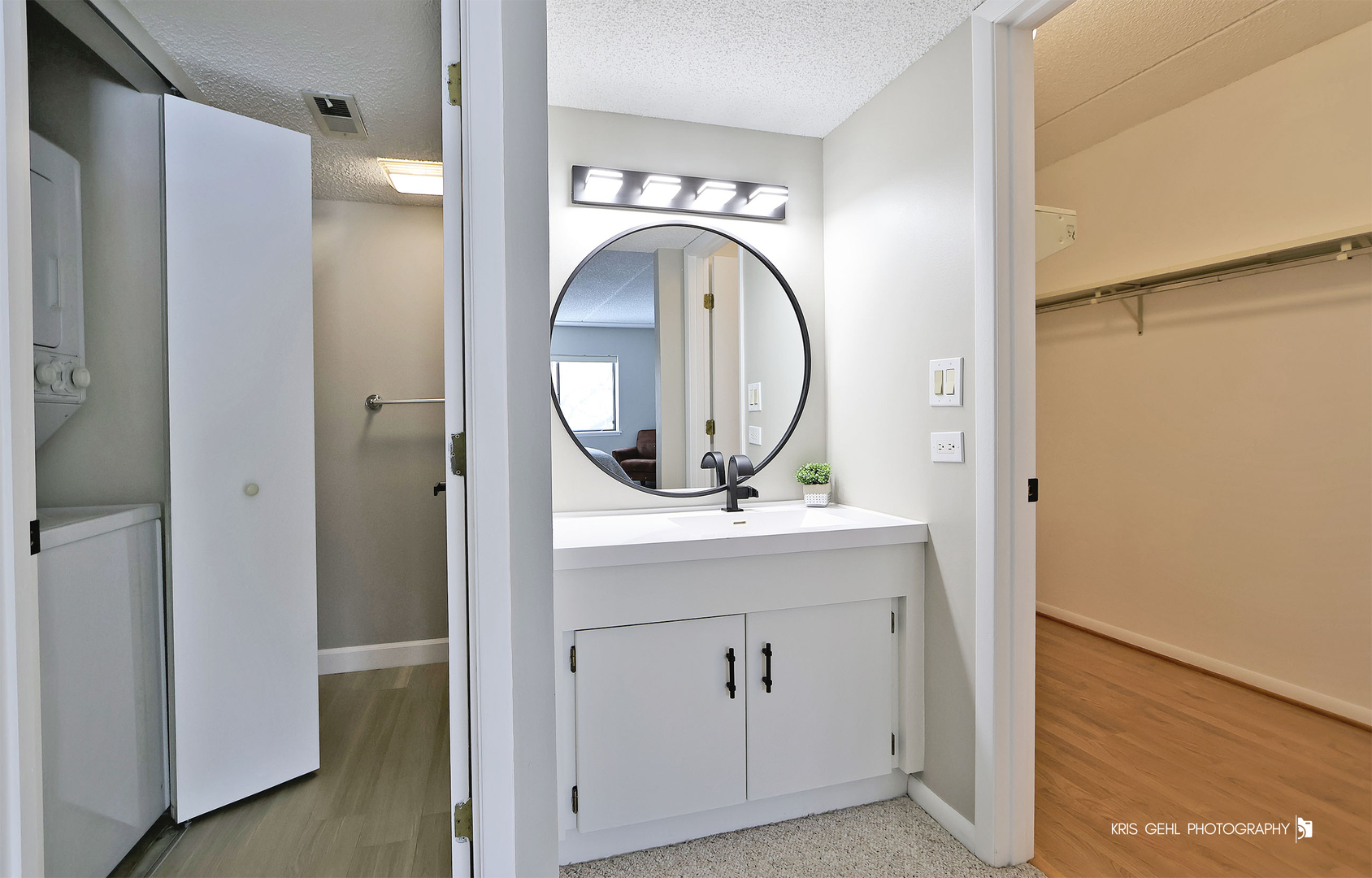 920 Vose Drive #208, Gurnee, IL 60031