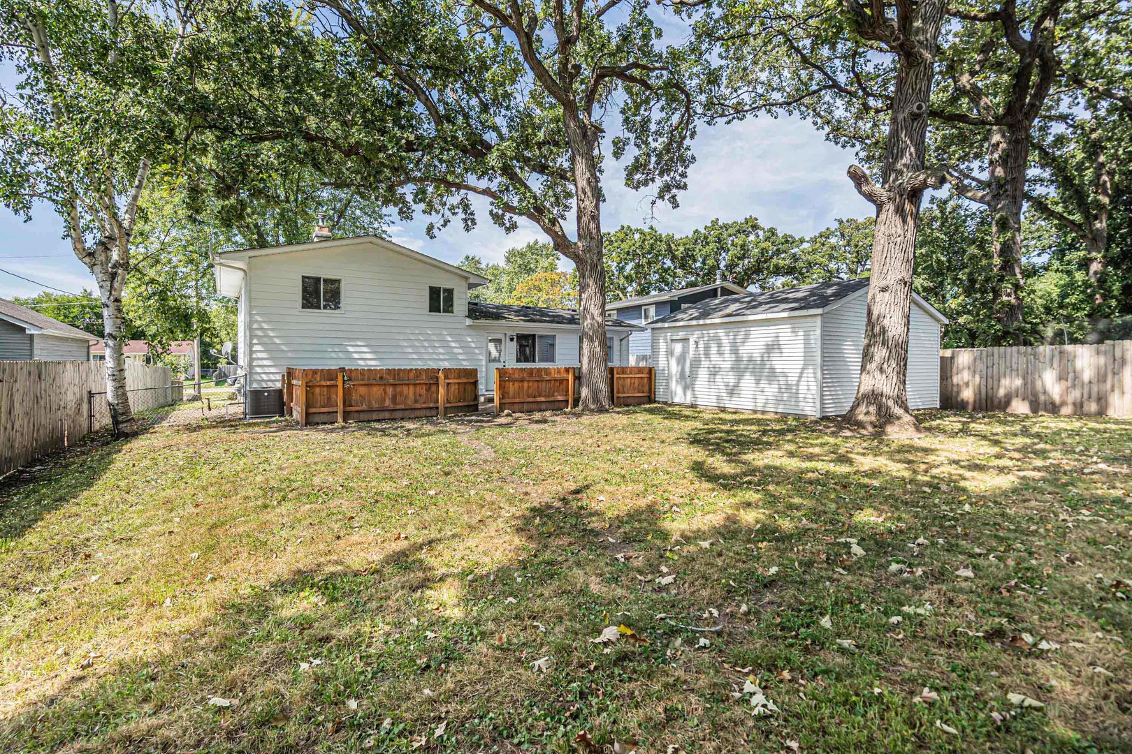 2509 Jethro Avenue, Zion, IL 60099