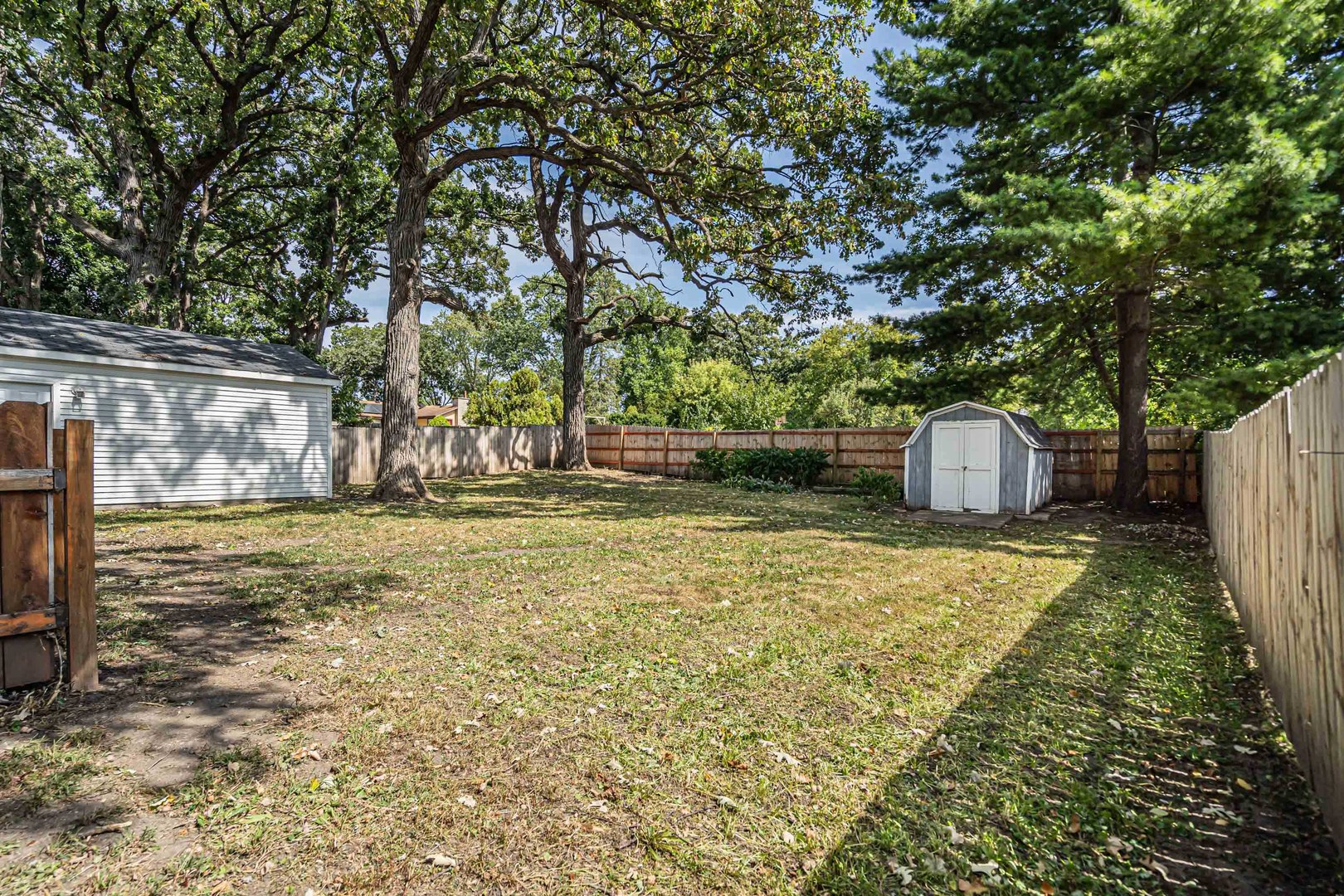 2509 Jethro Avenue, Zion, IL 60099