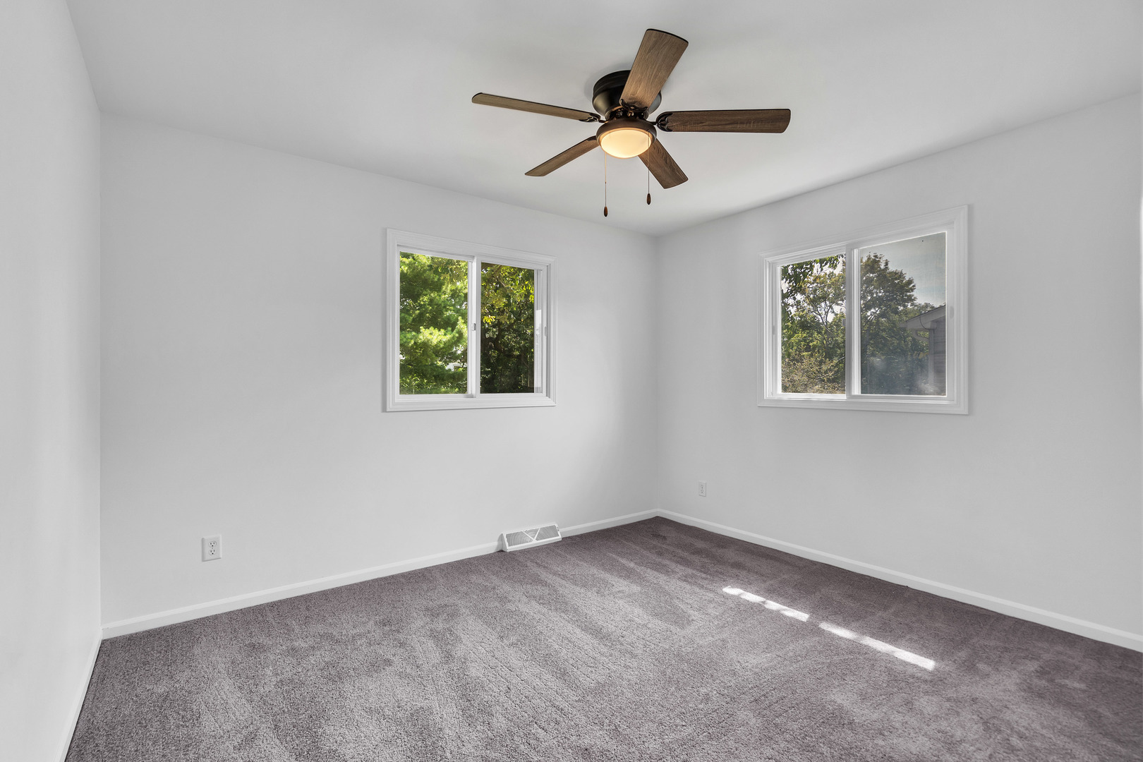 2509 Jethro Avenue, Zion, IL 60099