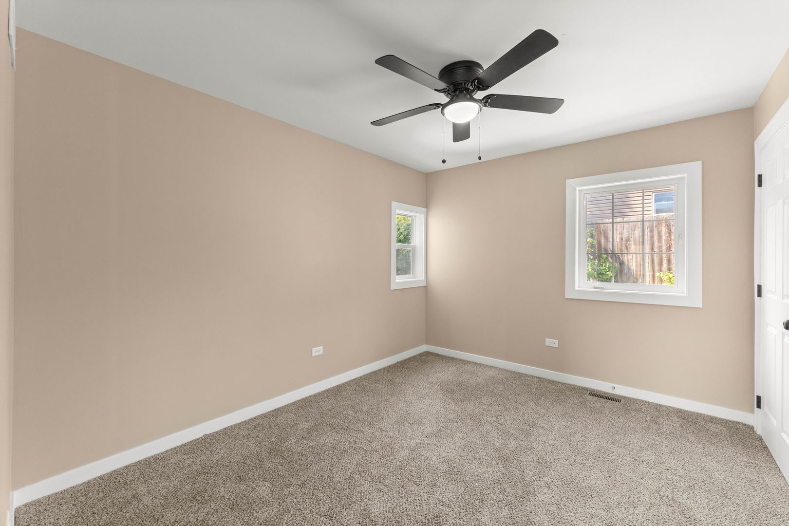 419 Oneida Street, Joliet, IL 60435