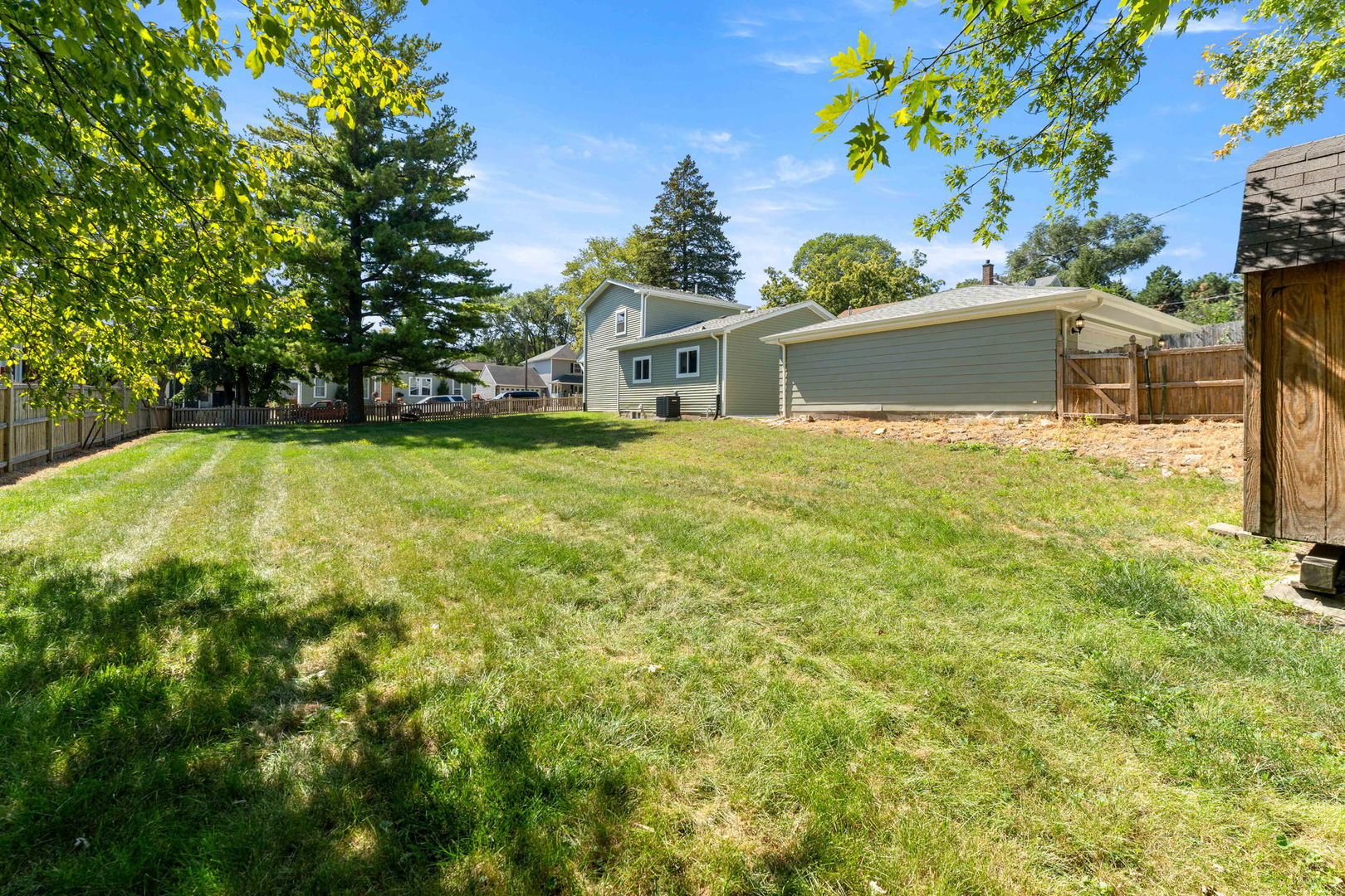 419 Oneida Street, Joliet, IL 60435