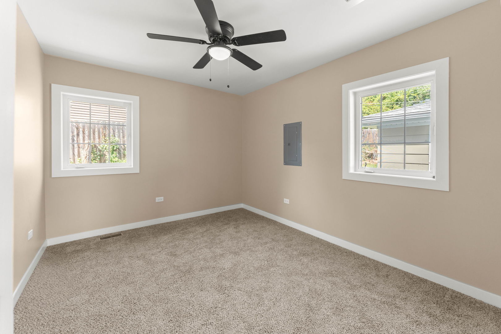 419 Oneida Street, Joliet, IL 60435
