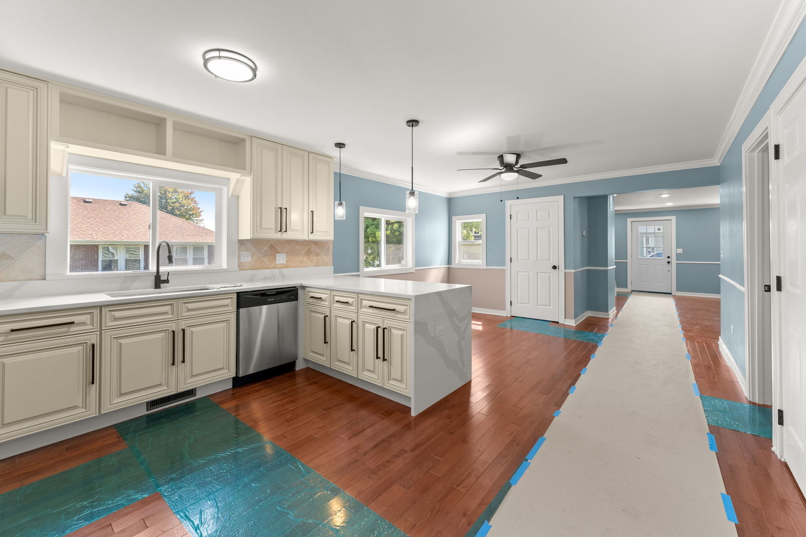 419 Oneida Street, Joliet, IL 60435
