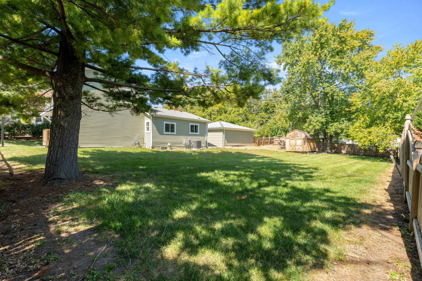 419 Oneida Street, Joliet, IL 60435