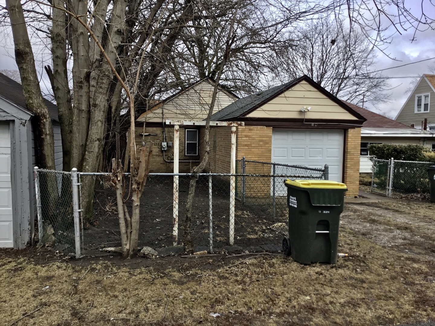 10 W 140th Court, Riverdale, IL 60827
