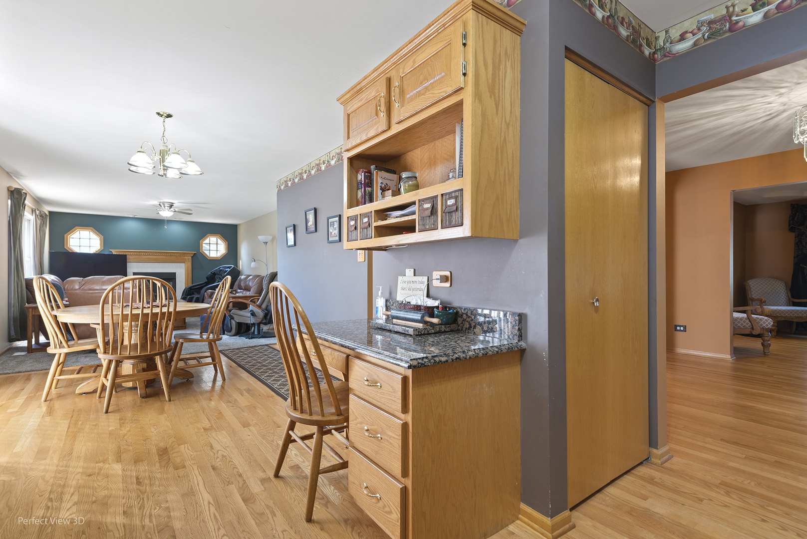 802 Joanne Drive, Minooka, IL 60447
