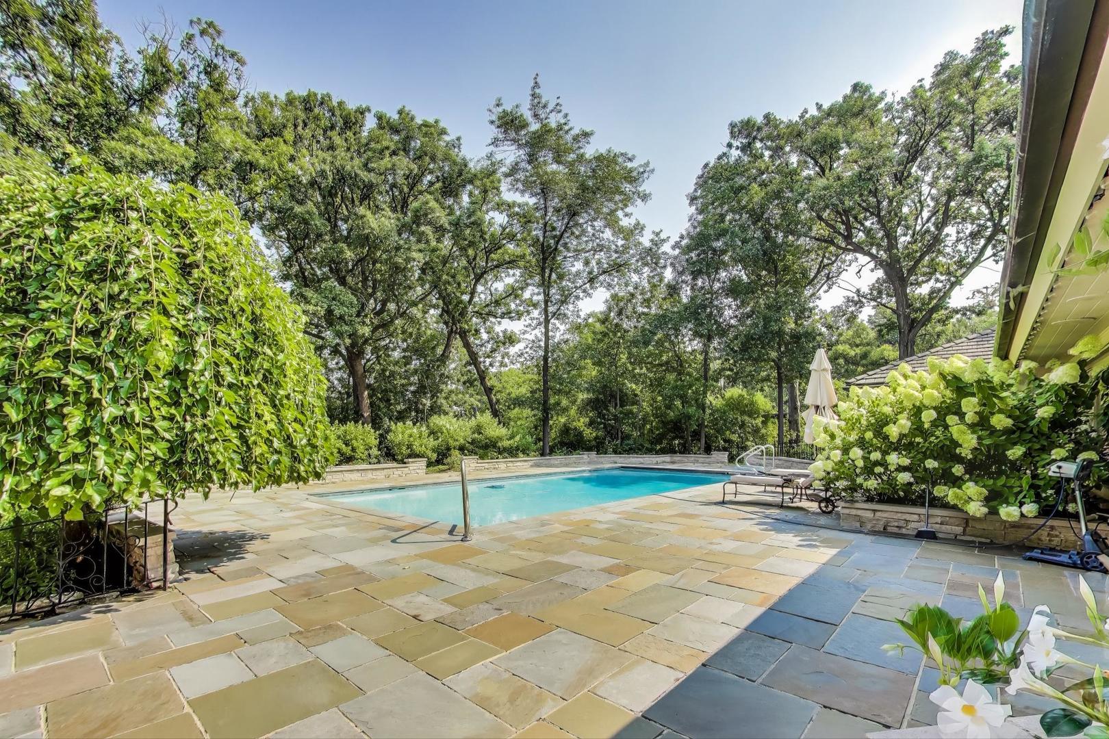 6500 Shady Lane, Burr Ridge, IL 60527