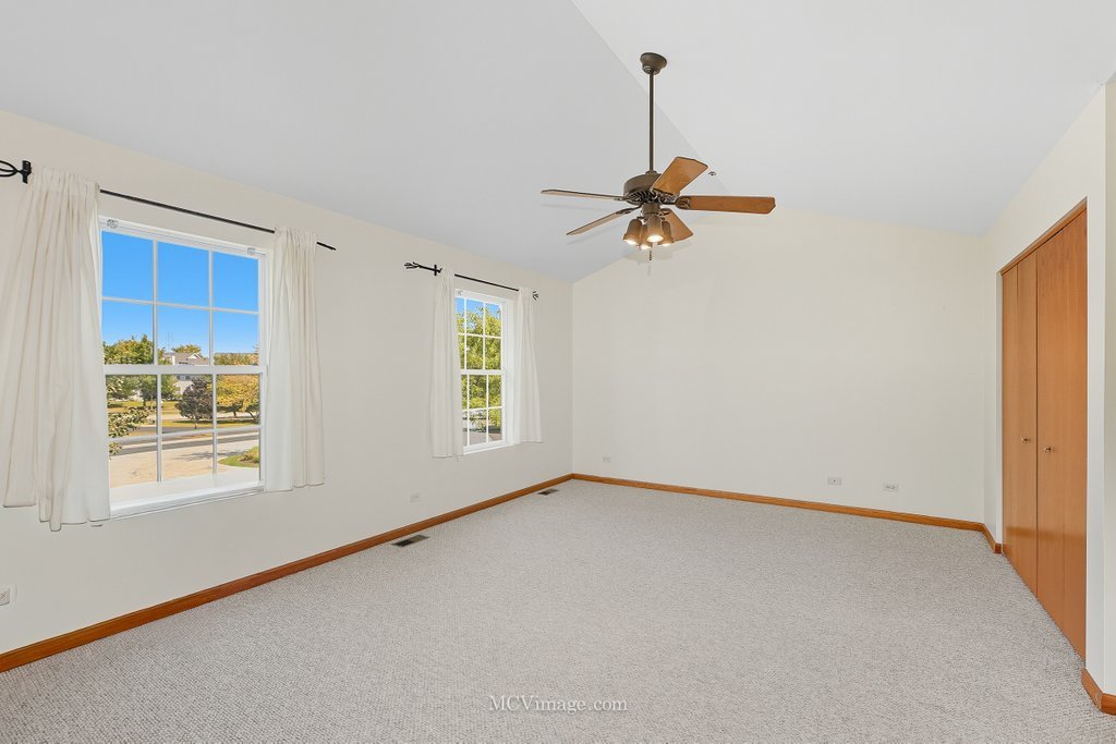2824 Collins Court, Naperville, IL 60563