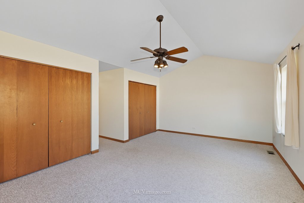 2824 Collins Court, Naperville, IL 60563
