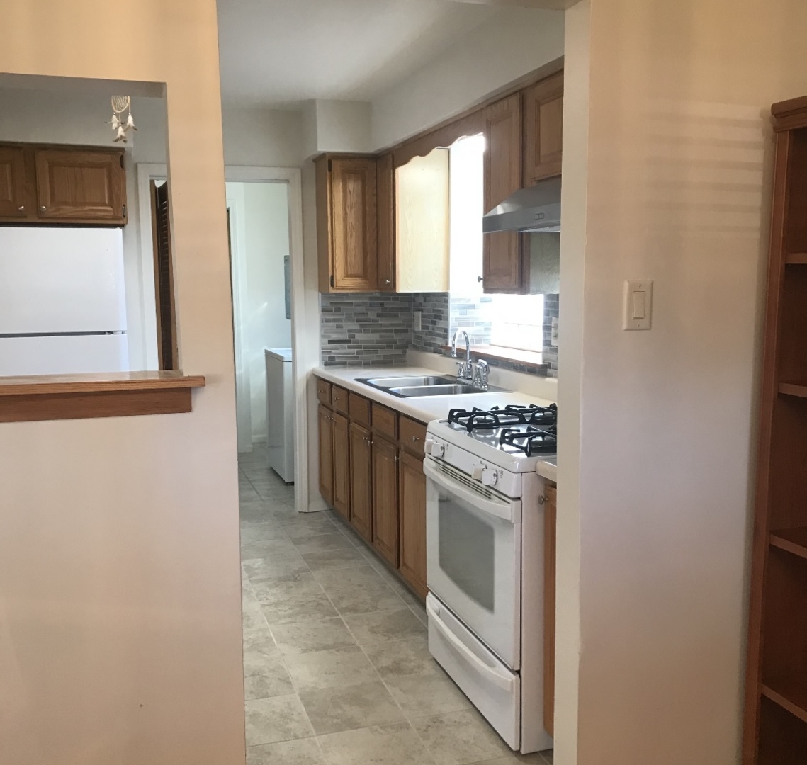 442 W 126th Street, Chicago, IL 60628