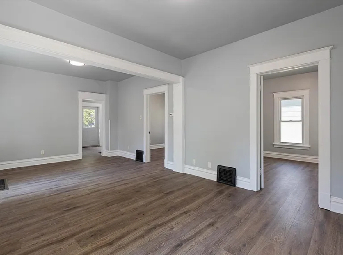 453 Water Street, Joliet, IL 60436