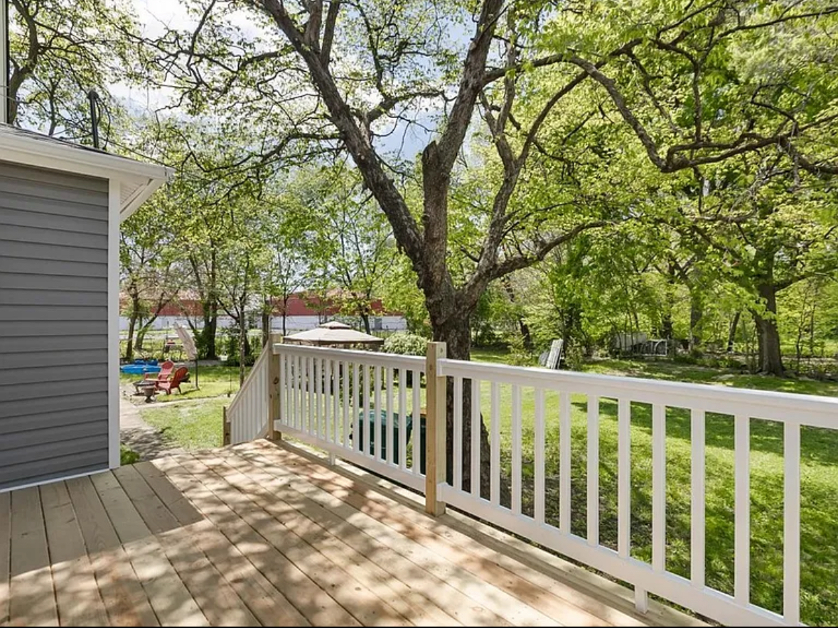 453 Water Street, Joliet, IL 60436