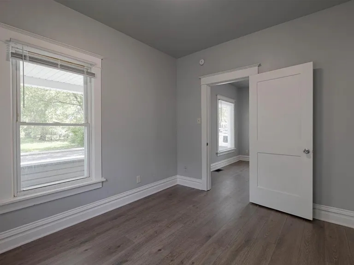 453 Water Street, Joliet, IL 60436