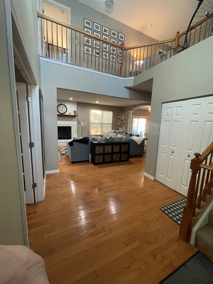186 Sunflower Lane, Bartlett, IL 60103