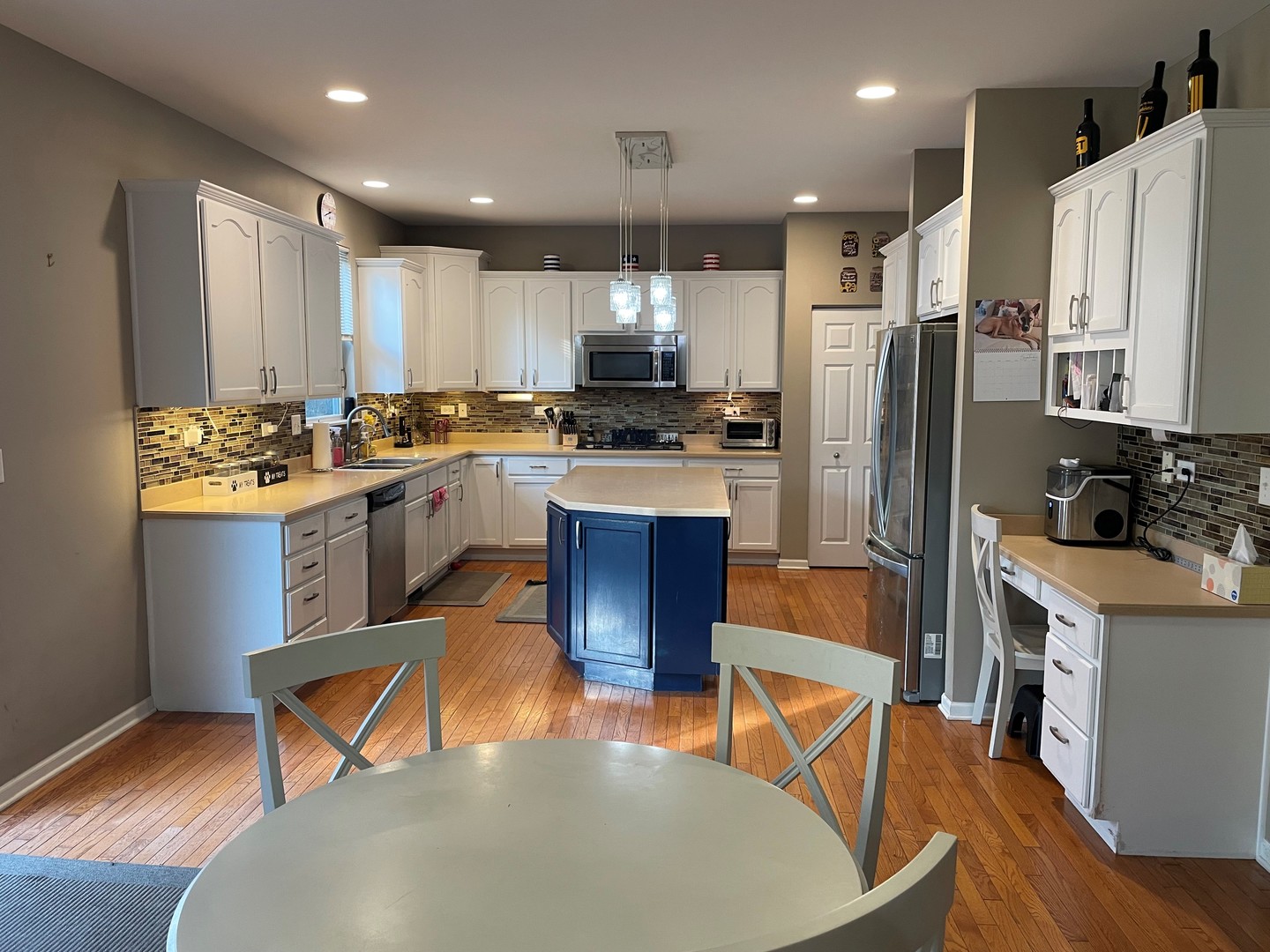 186 Sunflower Lane, Bartlett, IL 60103