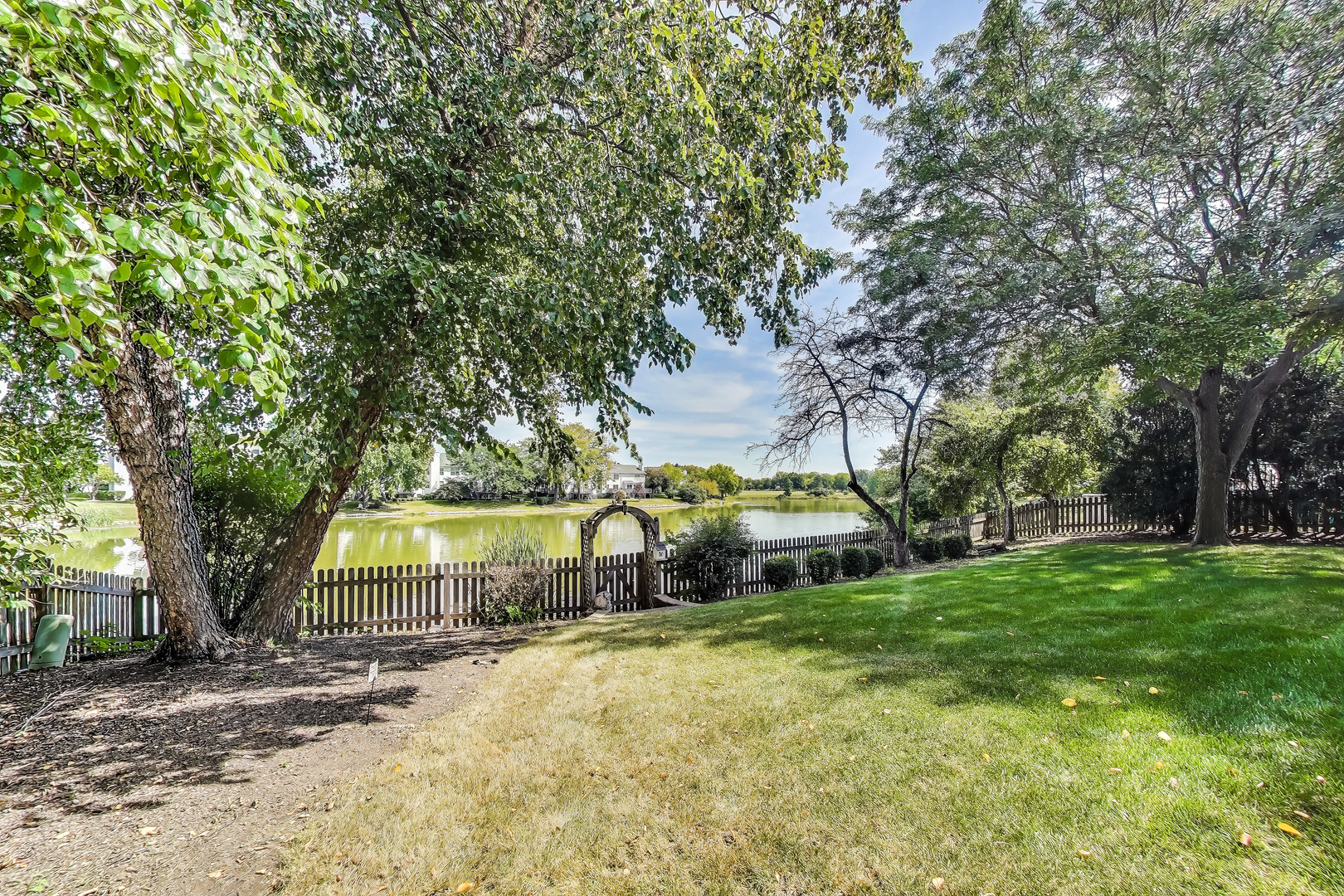 1307 Saddlebrook Road, Bartlett, IL 60103