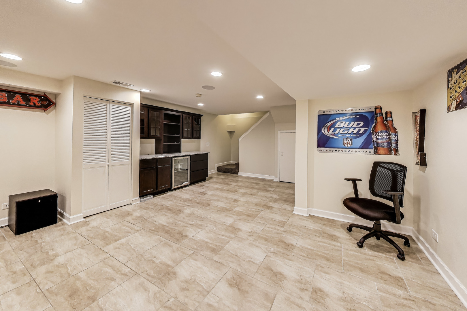 1307 Saddlebrook Road, Bartlett, IL 60103
