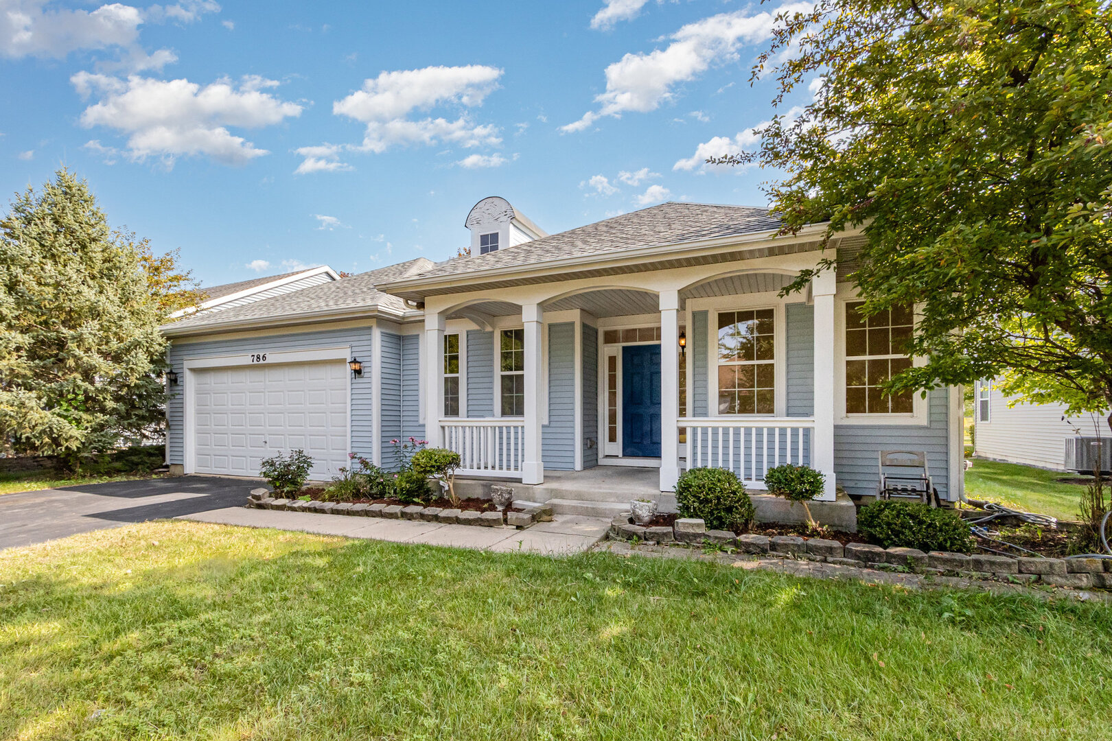 786 Bohannon Circle, Oswego, IL 60543
