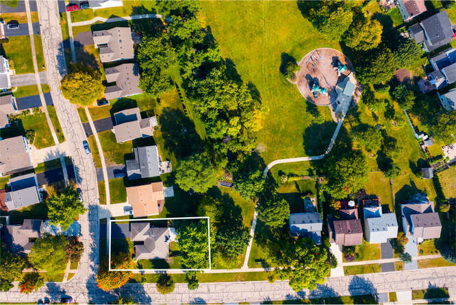 1334 Haverhill Circle, Naperville, IL 60563