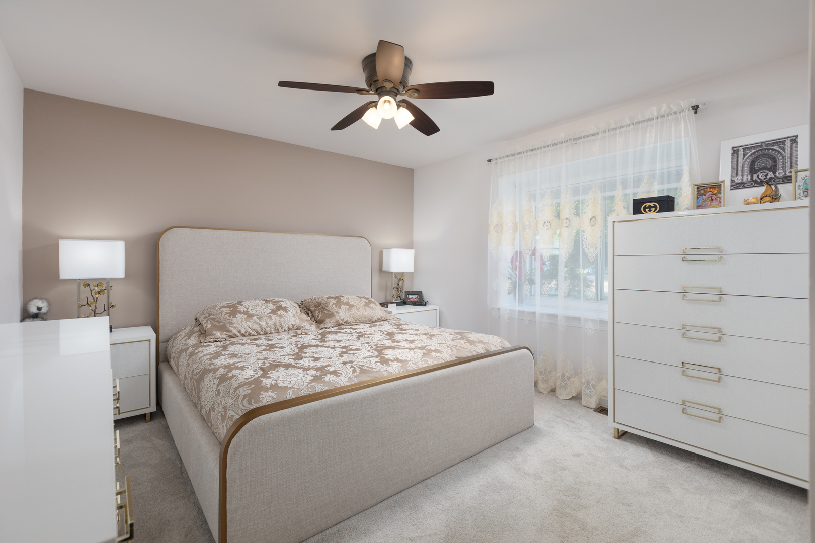 1334 Haverhill Circle, Naperville, IL 60563