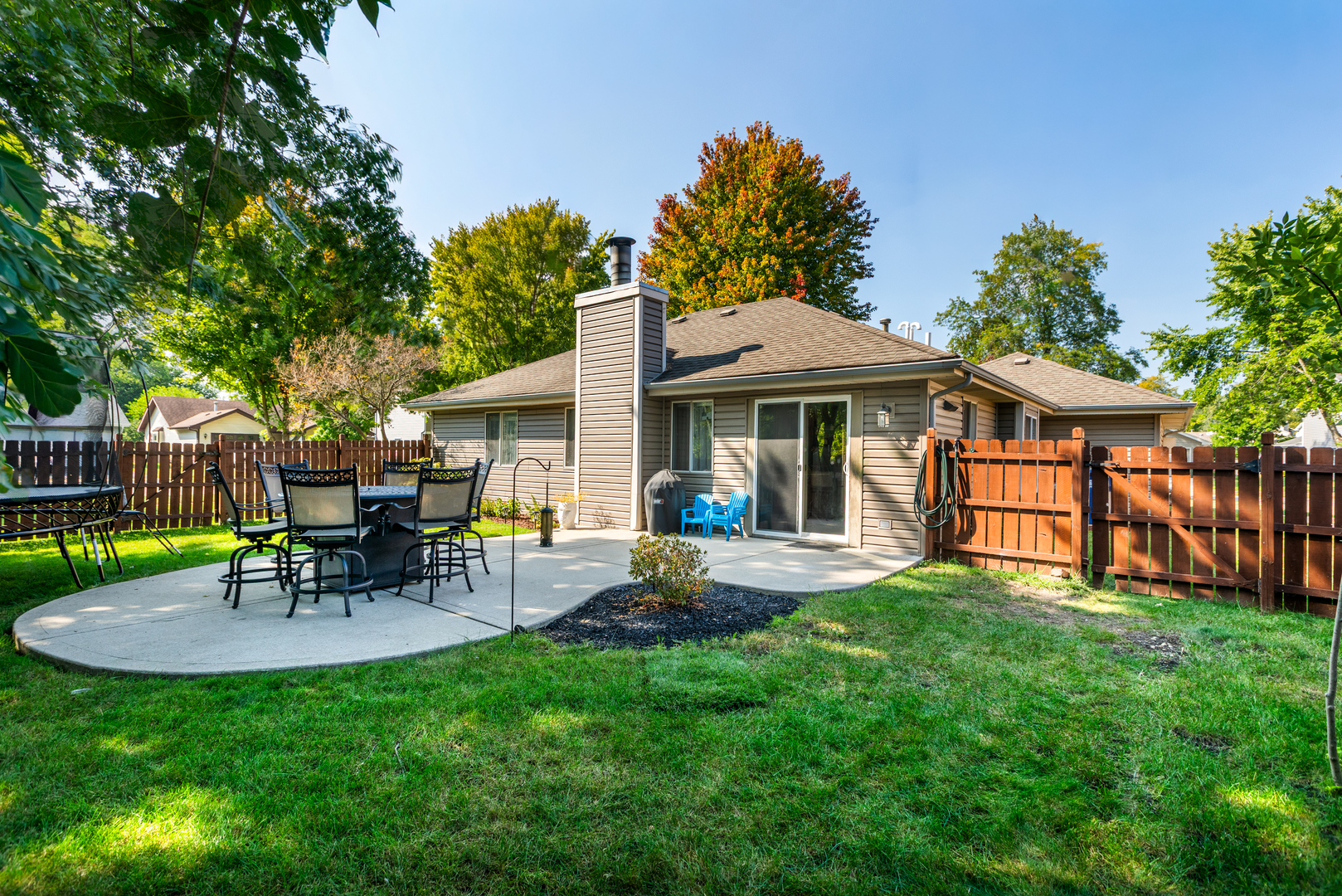 1334 Haverhill Circle, Naperville, IL 60563