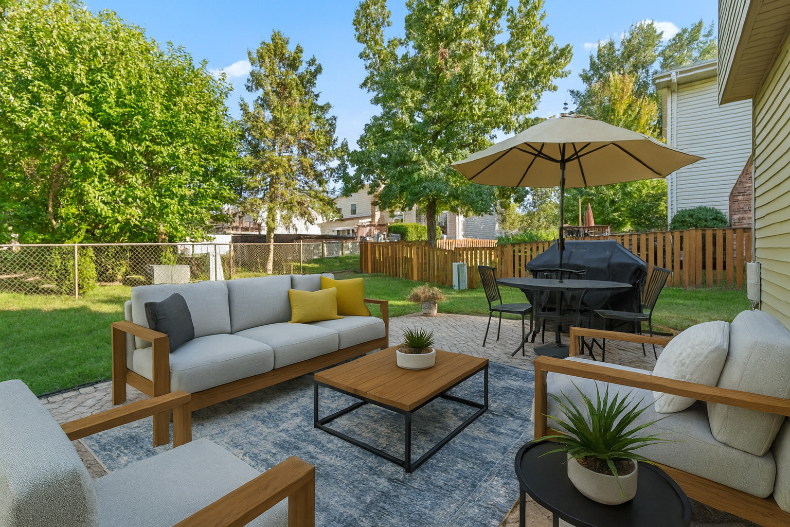 1093 Gloria Drive, Elk Grove Village, IL 60007