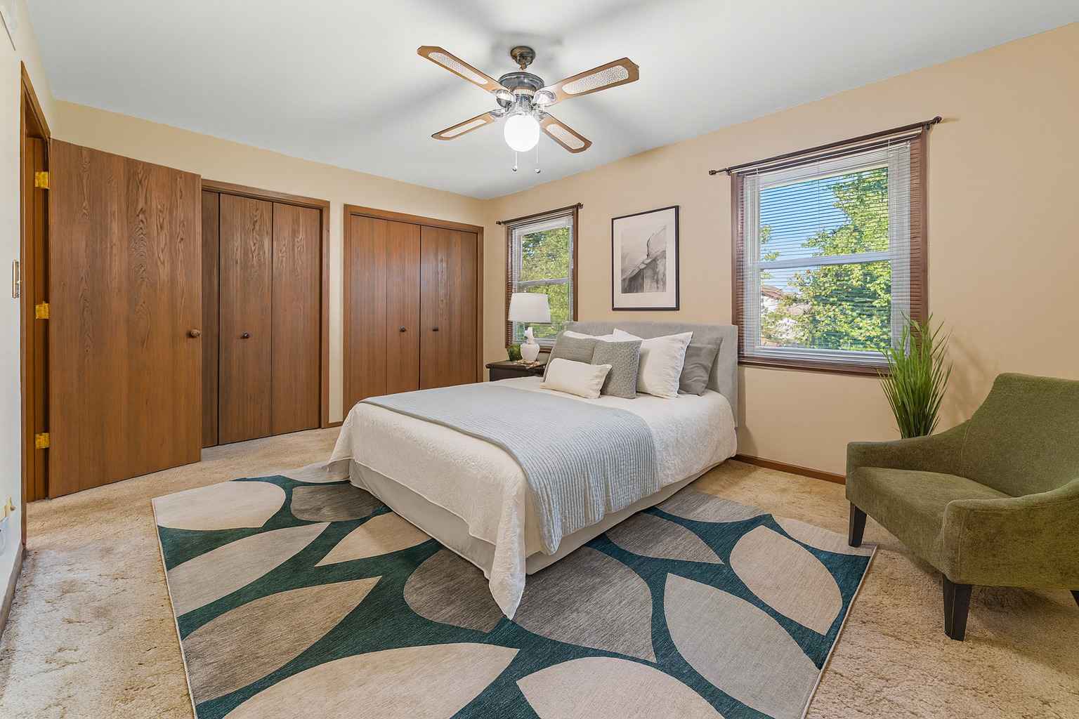 1093 Gloria Drive, Elk Grove Village, IL 60007