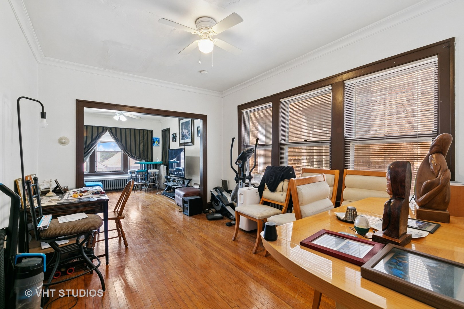7019 S Oakley Avenue, Chicago, IL 60636