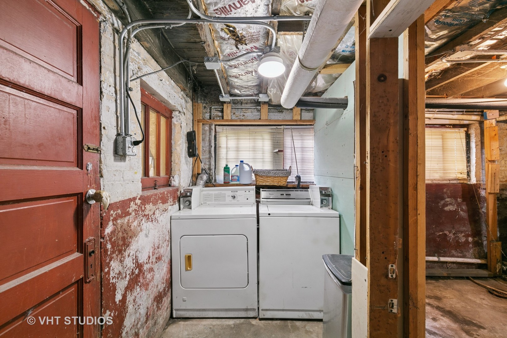 7019 S Oakley Avenue, Chicago, IL 60636