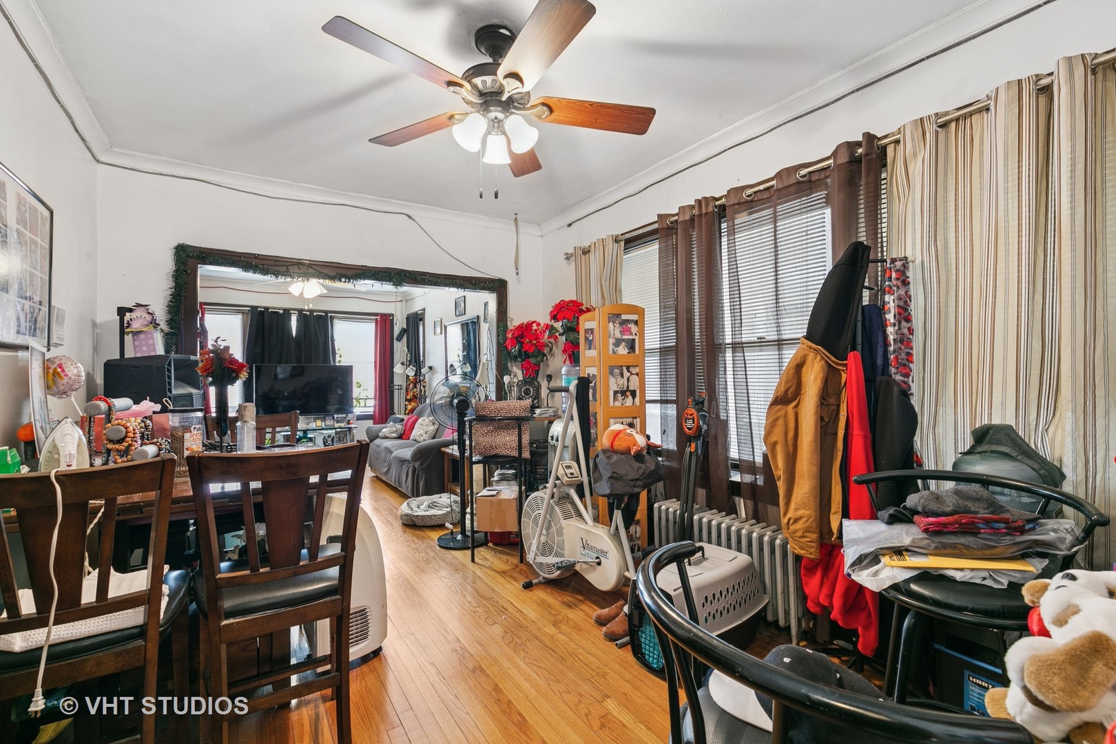 7019 S Oakley Avenue, Chicago, IL 60636