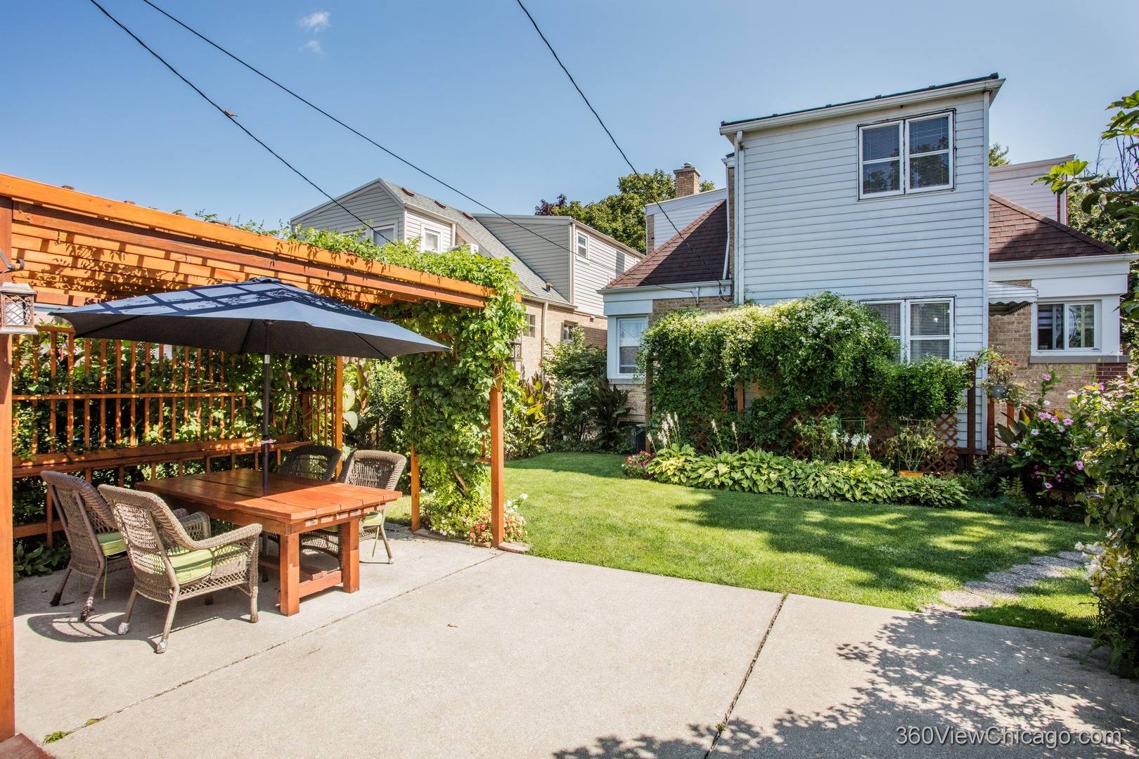 3400 N Ottawa Avenue, Chicago, IL 60634
