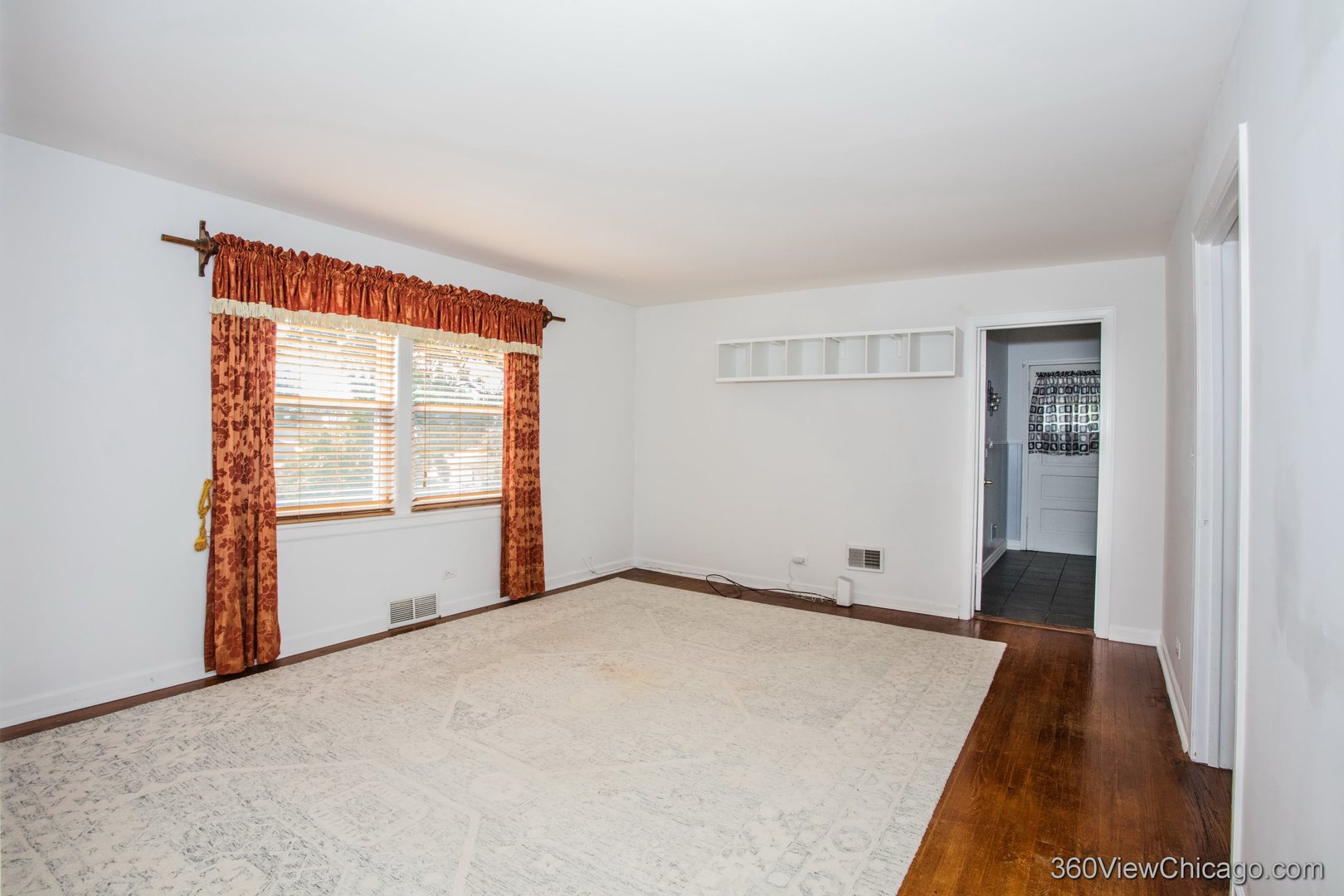 3400 N Ottawa Avenue, Chicago, IL 60634