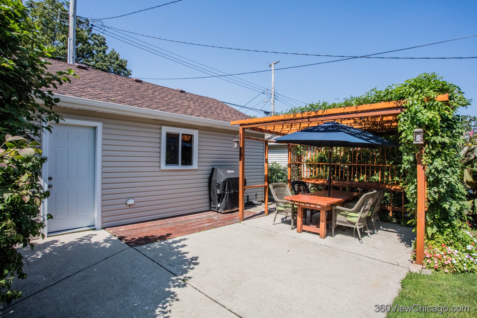 3400 N Ottawa Avenue, Chicago, IL 60634