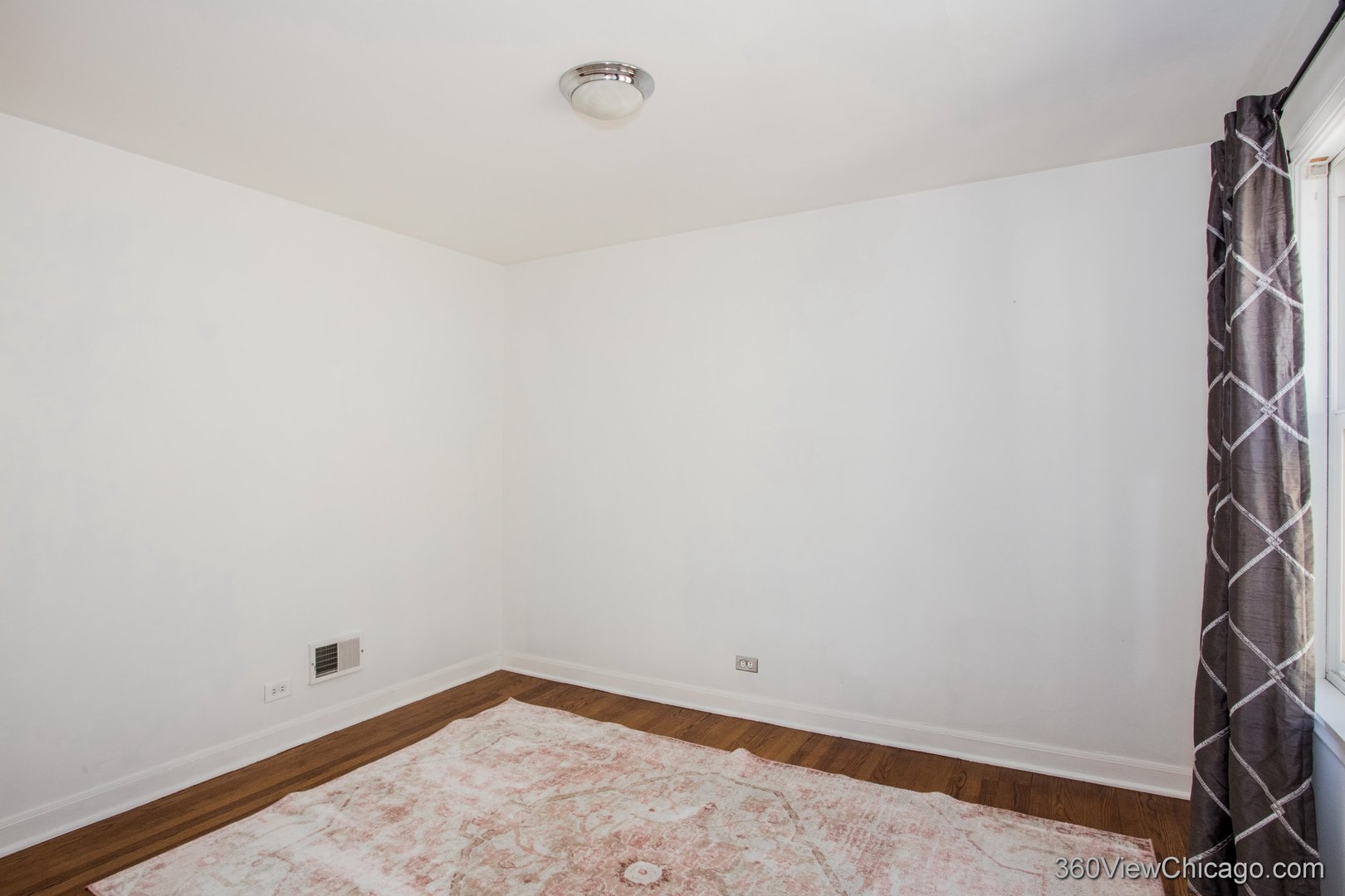 3400 N Ottawa Avenue, Chicago, IL 60634