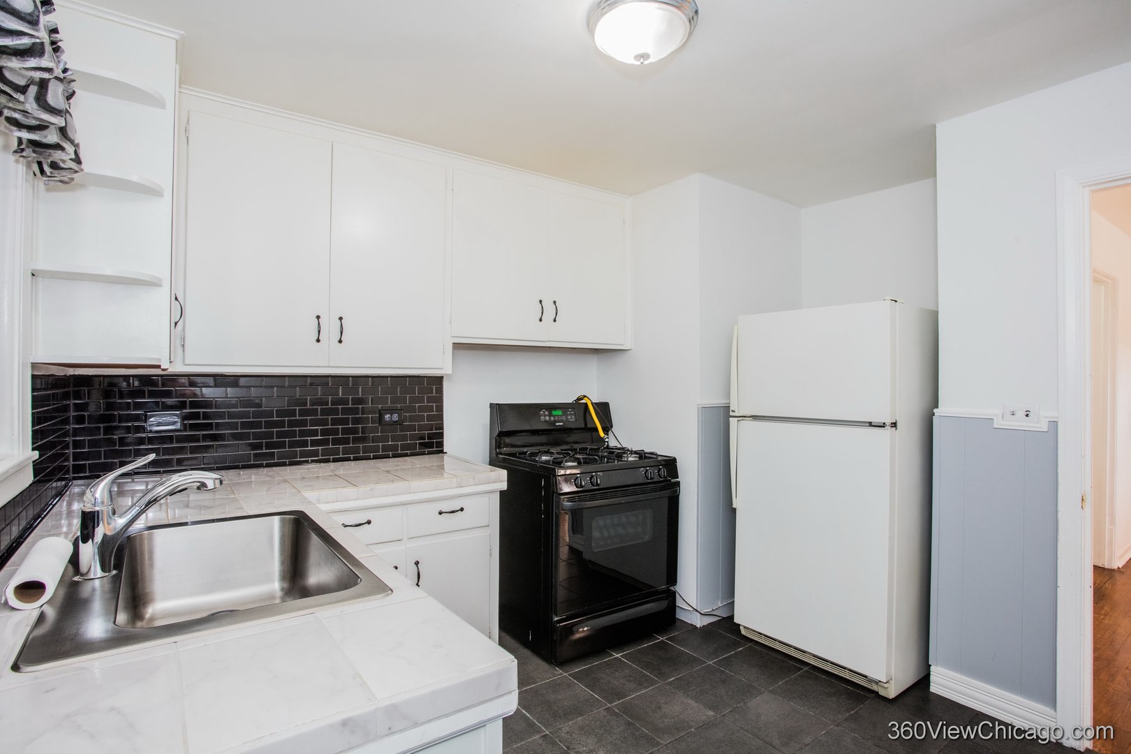 3400 N Ottawa Avenue, Chicago, IL 60634
