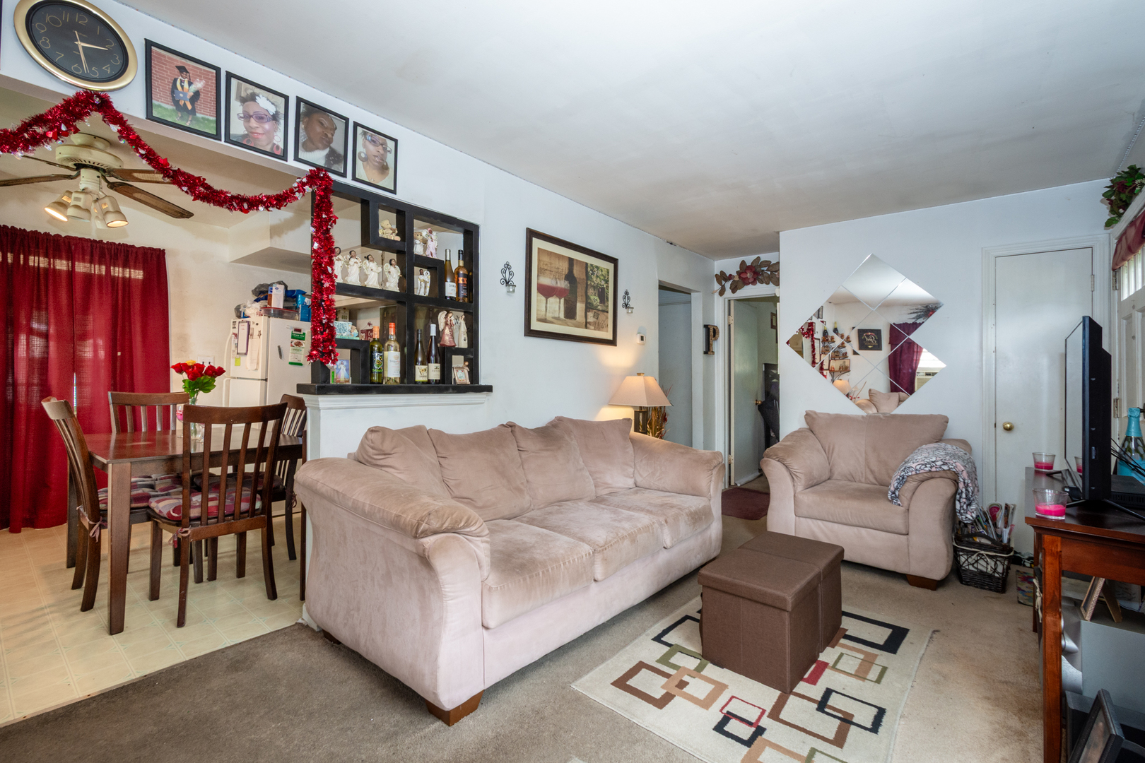 276 Hickory Lane, Antioch, IL 60002