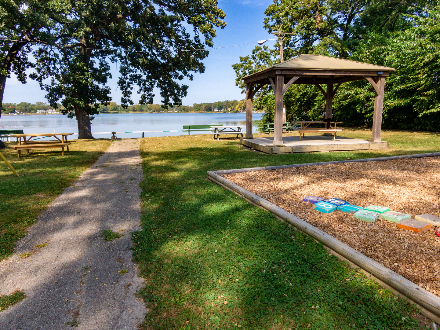 276 Hickory Lane, Antioch, IL 60002