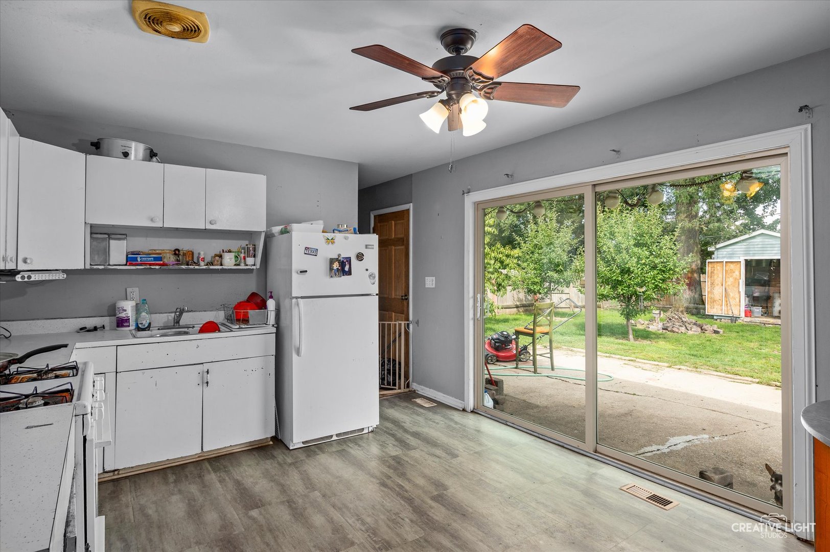 1563 Cambridge Avenue, Aurora, IL 60506