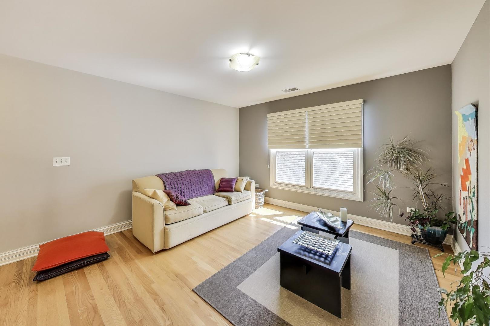 3123 Thorne Hill Court #11, Lisle, IL 60532
